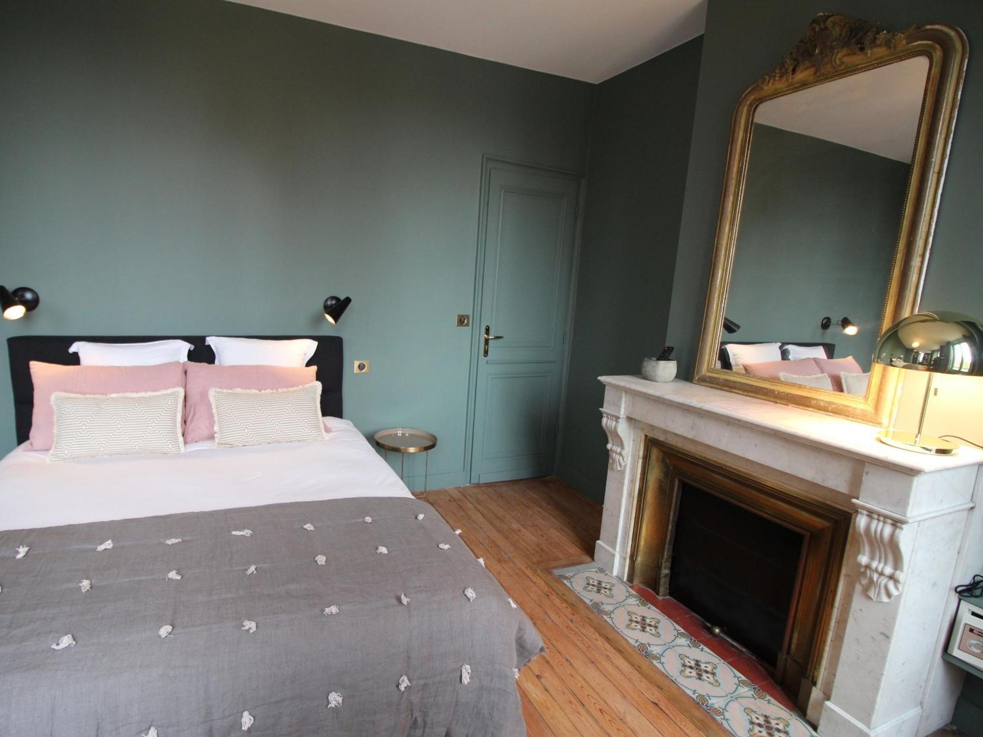 B&B L'Escapade Bordelaise - Cote Jardin Bordeaux Ruang foto